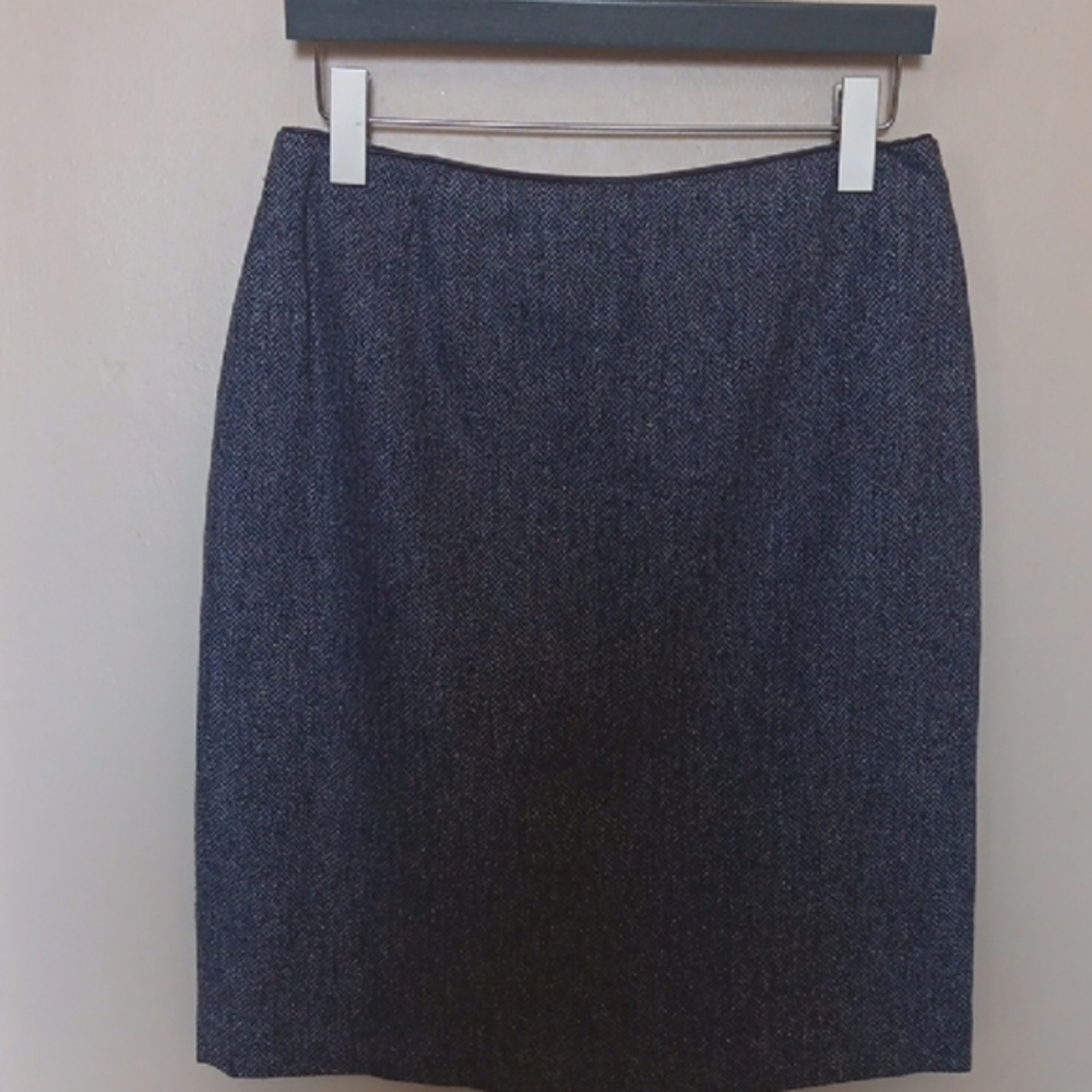 Kate Hill Classic Skirt In Violet Herringbone.